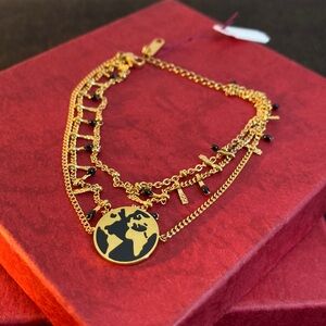 Bracelet!🌎
